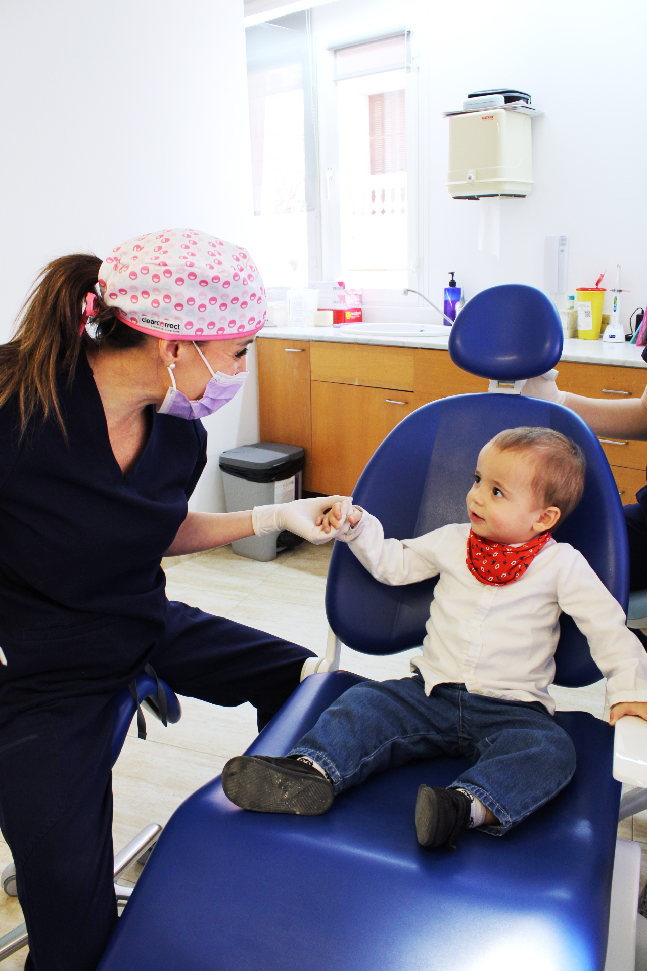 3 H LA CLINICA foto grande